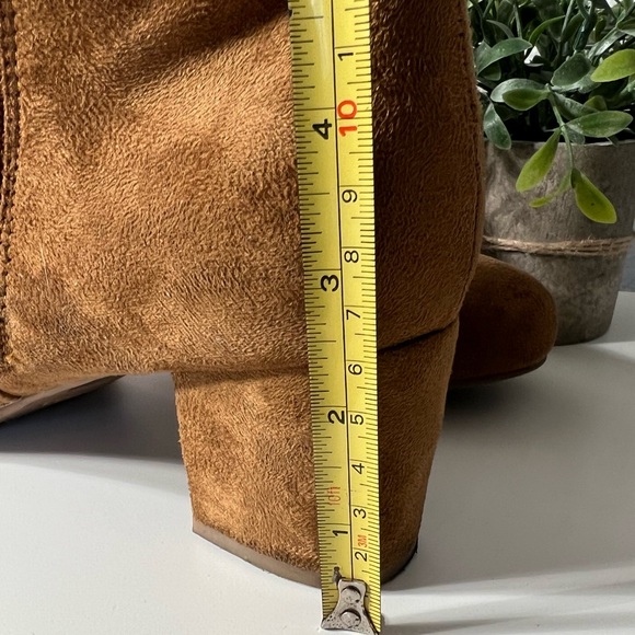 Bamboo Boots Women’s 10 Brown Zip Up Suede Shoes Booties Block Heel EUR 40 Heels - Picture 2 of 7